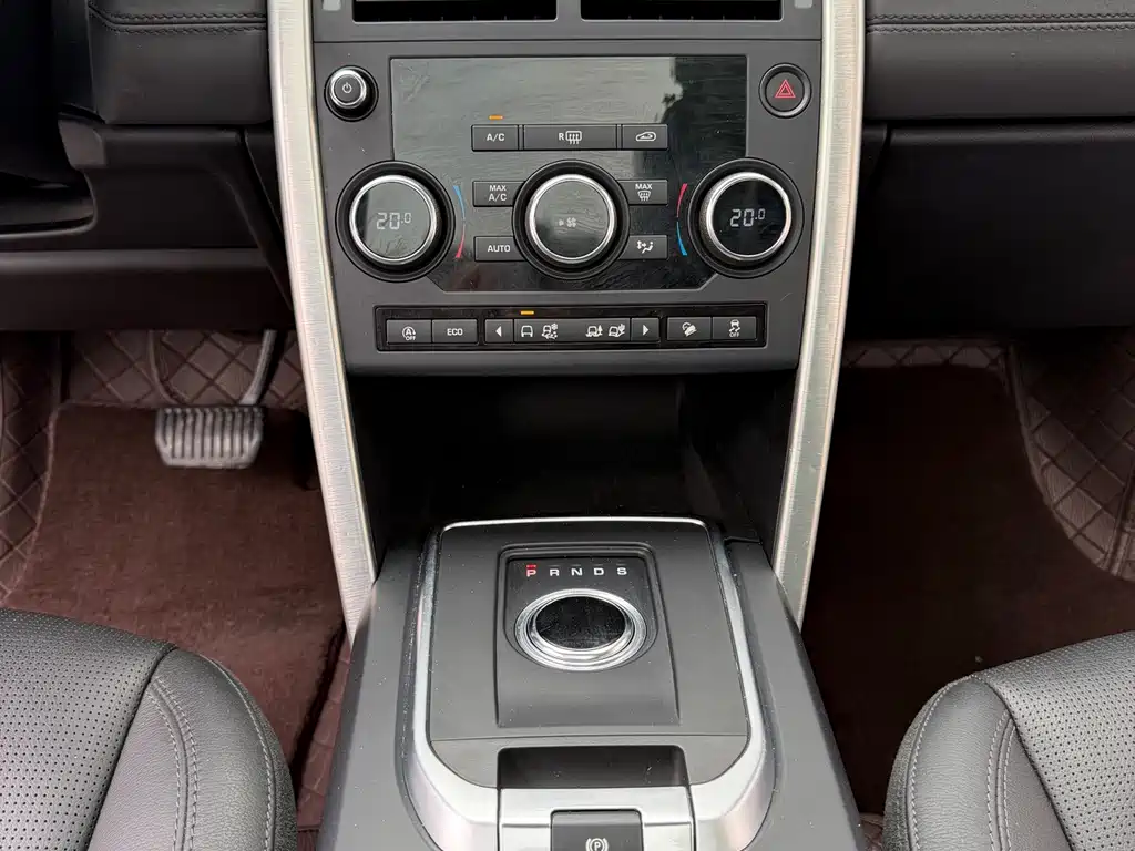 Land Rover Discovery Sport — миниатюра 17