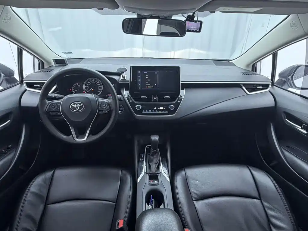 Toyota Corolla — миниатюра 11