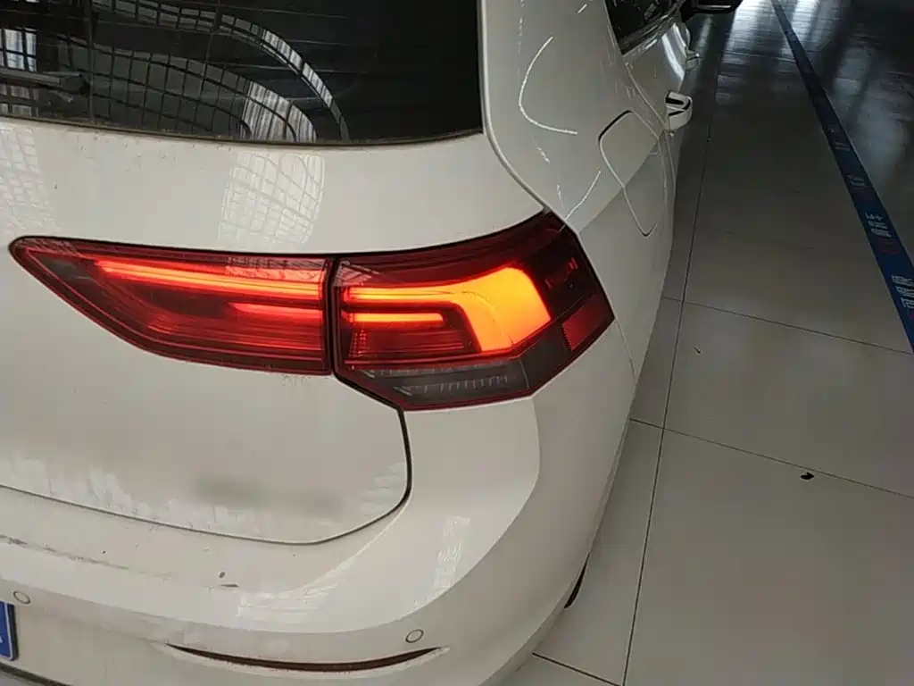 Volkswagen Golf — миниатюра 8