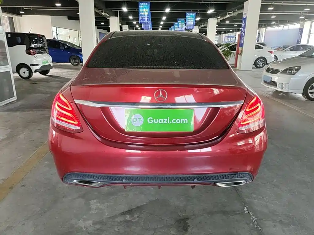 Mercedes-Benz C-Class — миниатюра 6