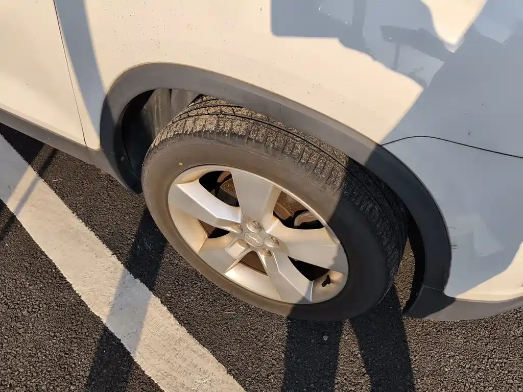 Chevrolet Trax — миниатюра 24