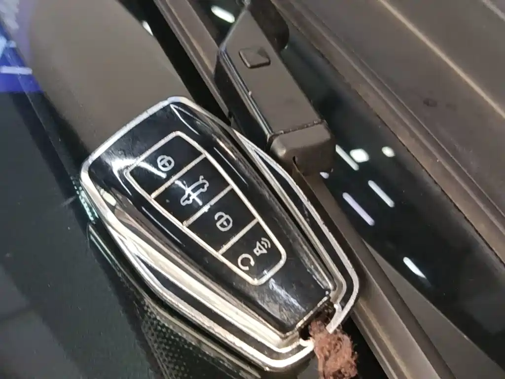 Geely Xingyue L — миниатюра 9
