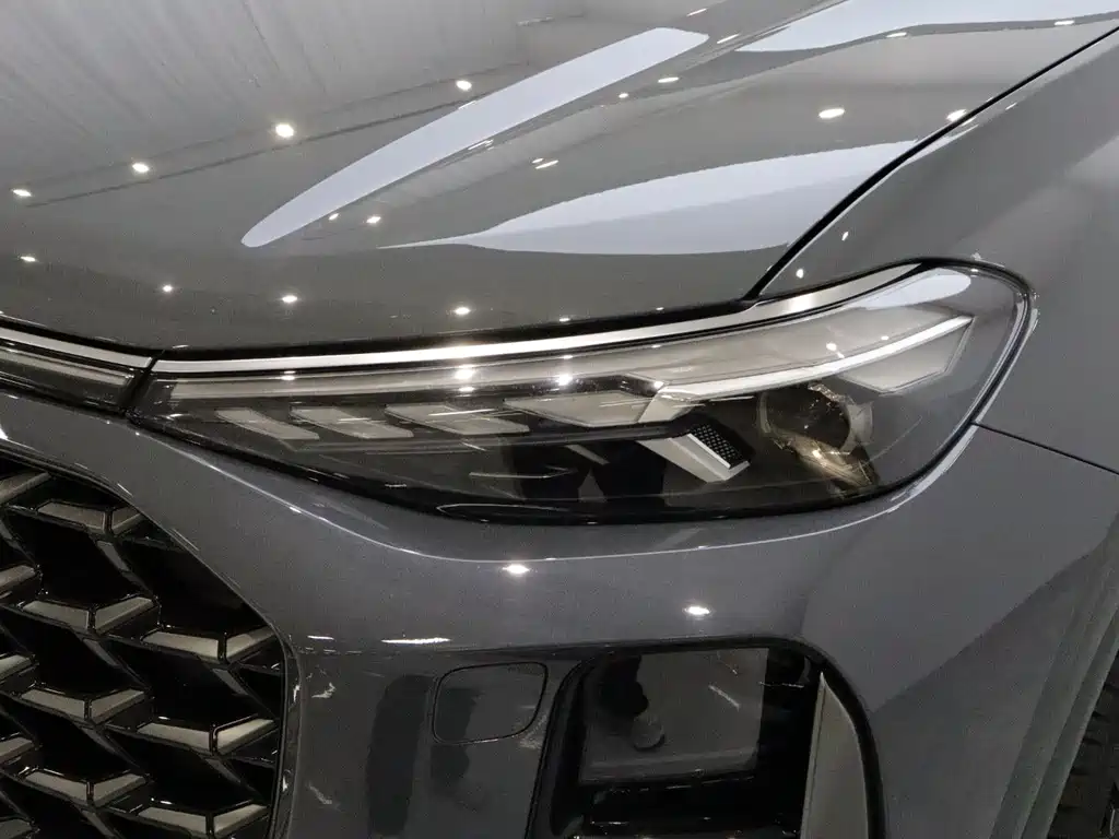 Audi Q6 — миниатюра 18