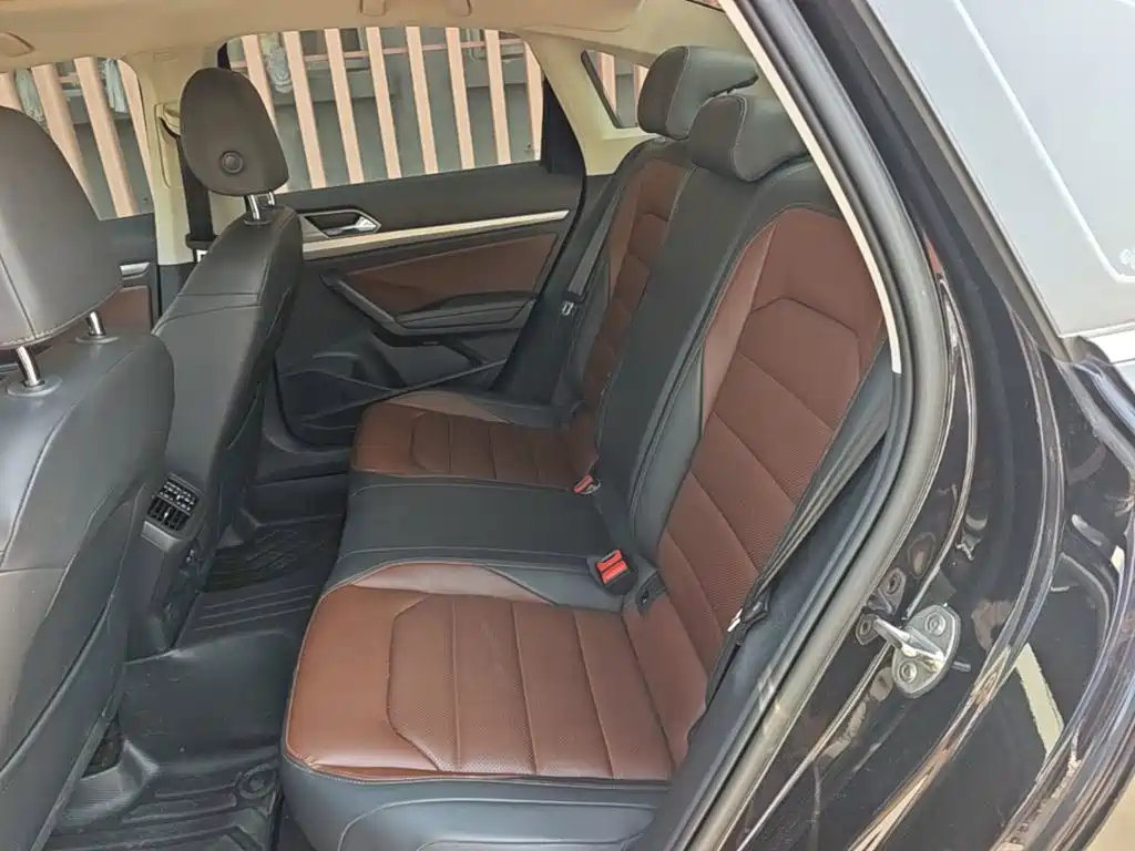 Volkswagen Lavida — миниатюра 17
