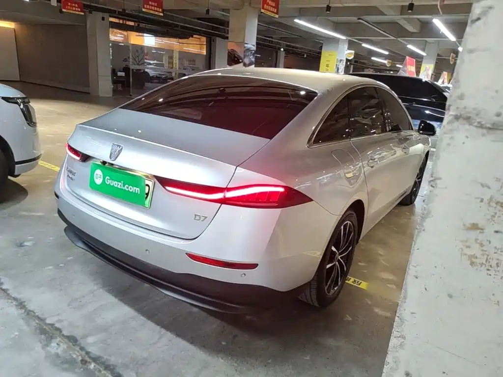 Roewe D7 — миниатюра 7