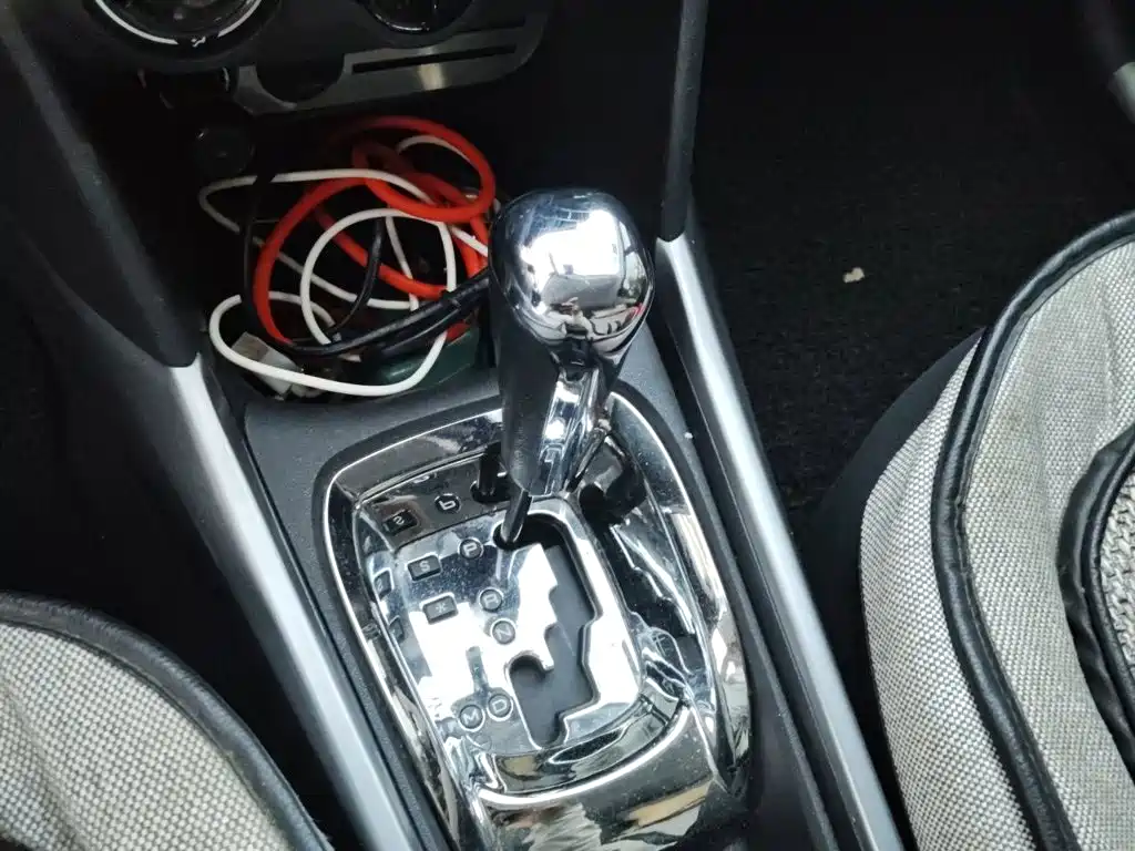 Peugeot 2008 — миниатюра 7