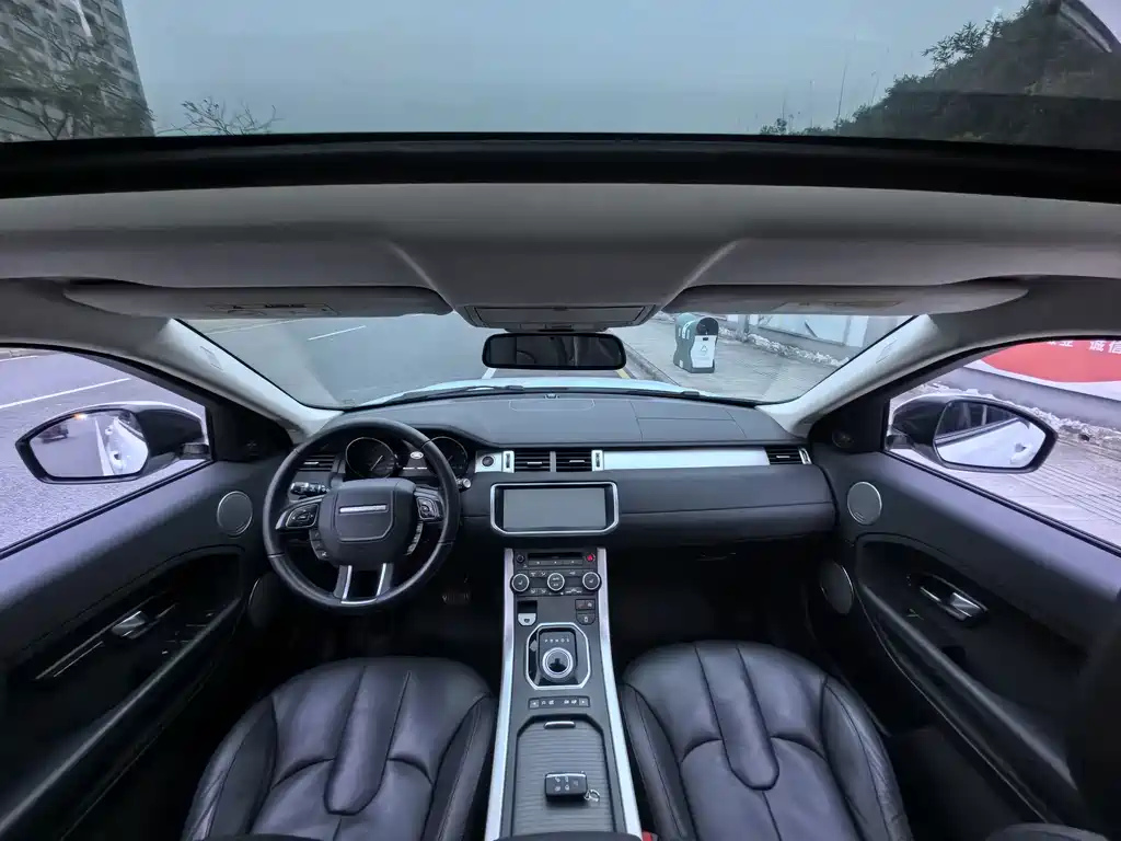 Land Rover Evoque — миниатюра 15