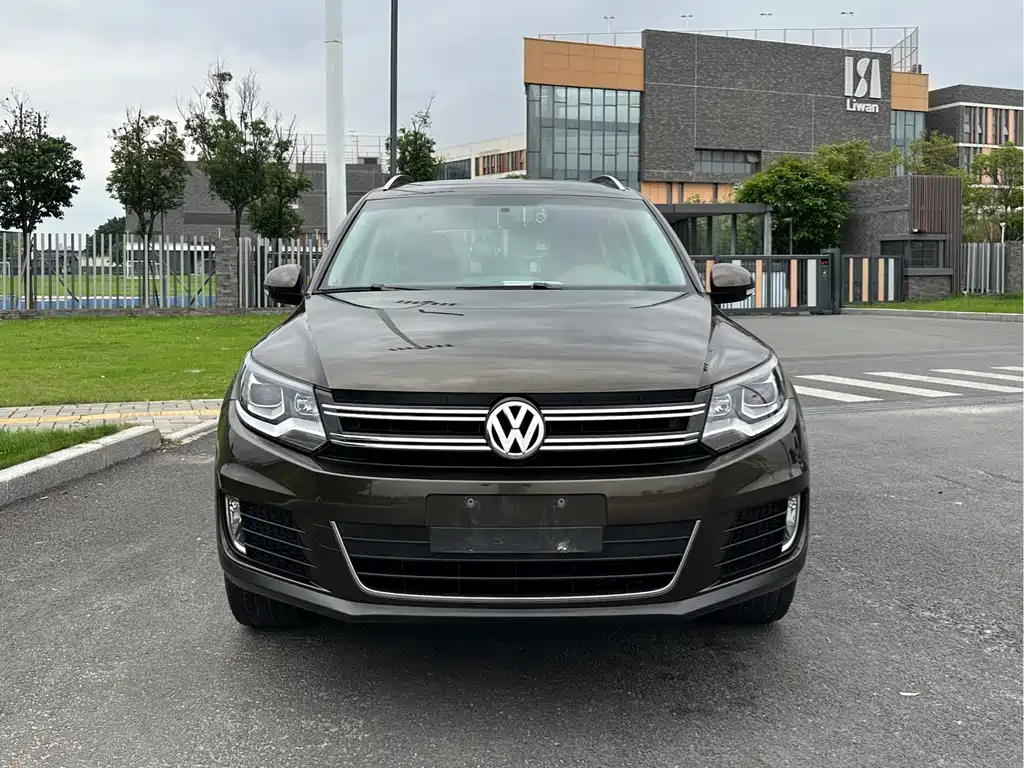 Volkswagen Tiguan 2013 1.8TSI AT Comfort