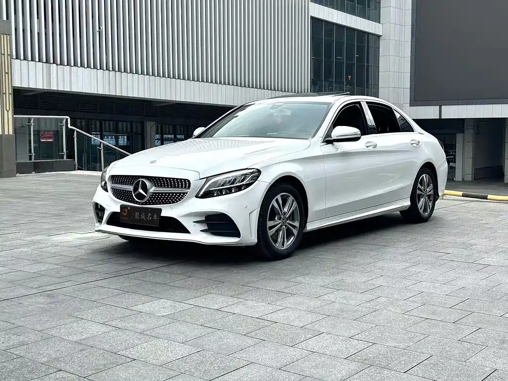 Mercedes-Benz C-Class 2020