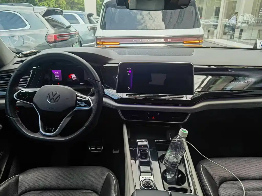 Volkswagen Teramont — миниатюра 3