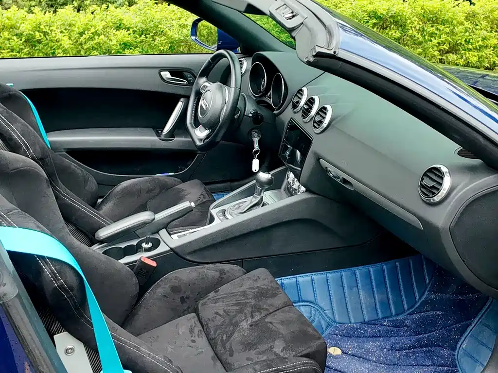 Audi TT TT Roadster 45 TFSI, фото 23