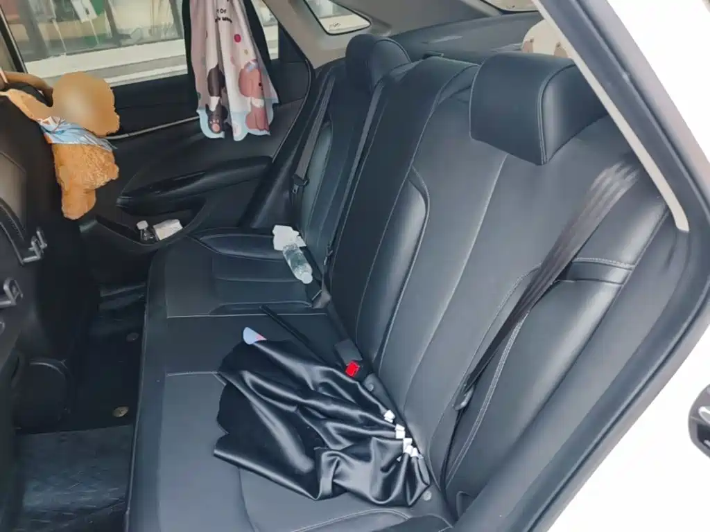 Buick Excelle — миниатюра 17