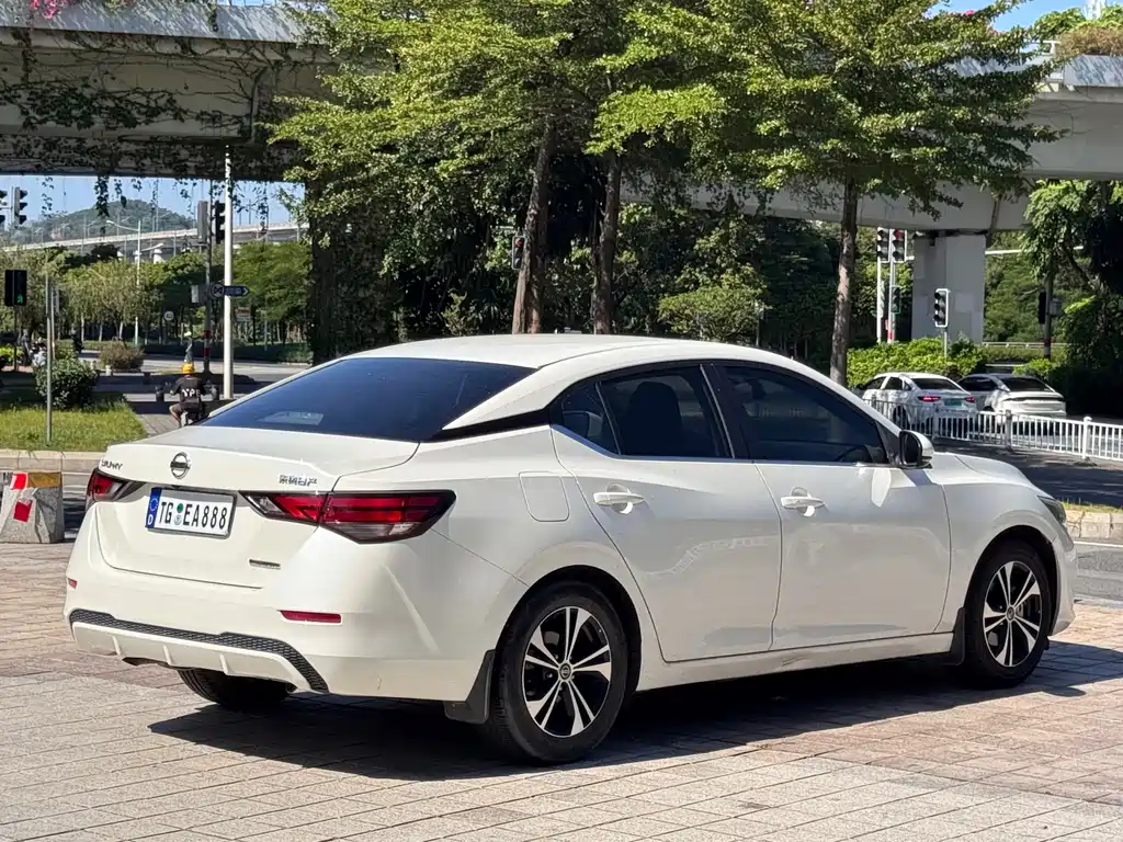 Nissan Sylphy — миниатюра 6