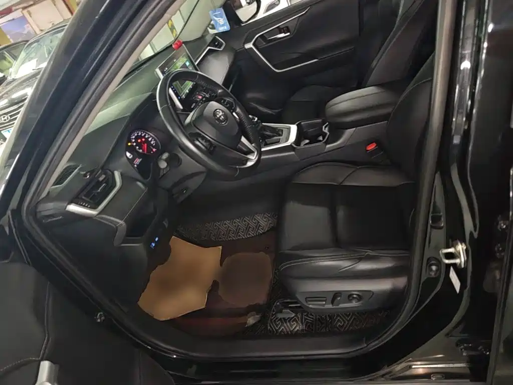 Toyota Wildlander — миниатюра 15