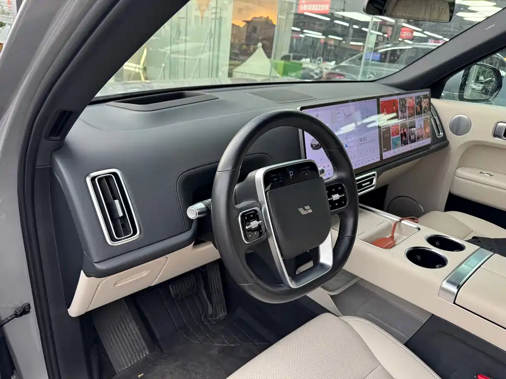 Li Auto Li L8 — миниатюра 17