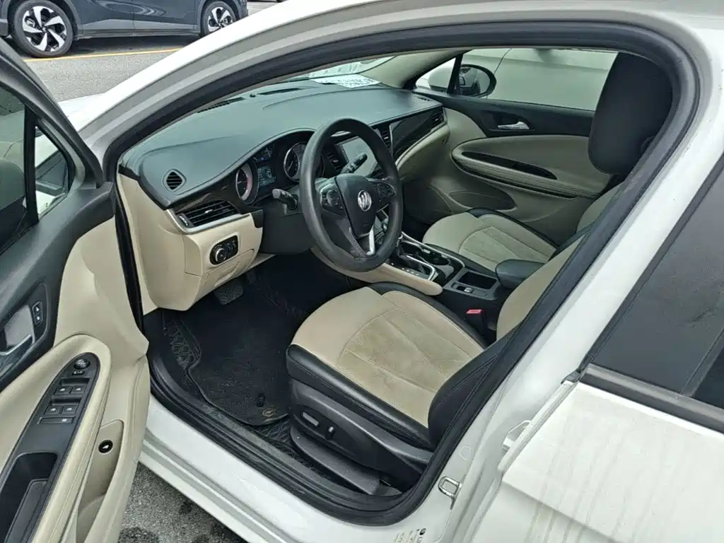 Buick Verano — миниатюра 16