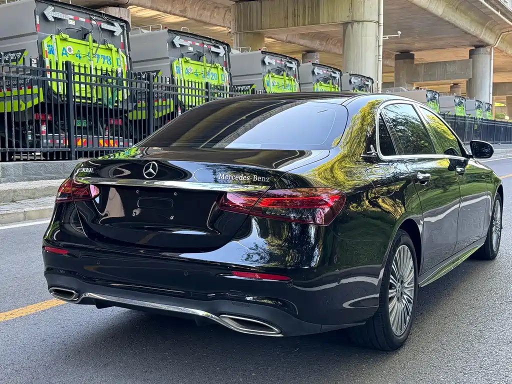 Mercedes-Benz E-Class E 2023 E 300 L Sport Luxury