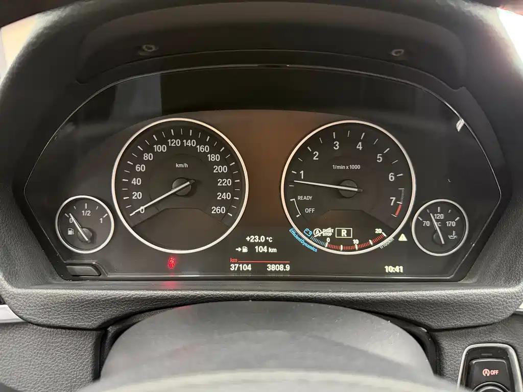 BMW 3 Series — миниатюра 14