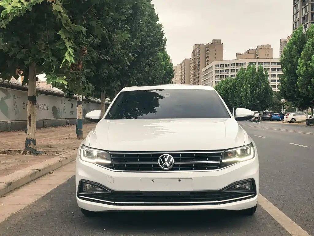 Volkswagen Bora — миниатюра 2