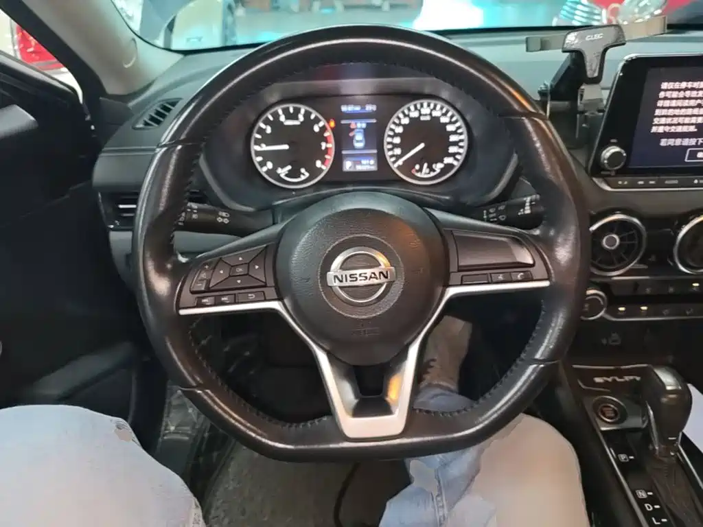 Nissan Sylphy — миниатюра 11