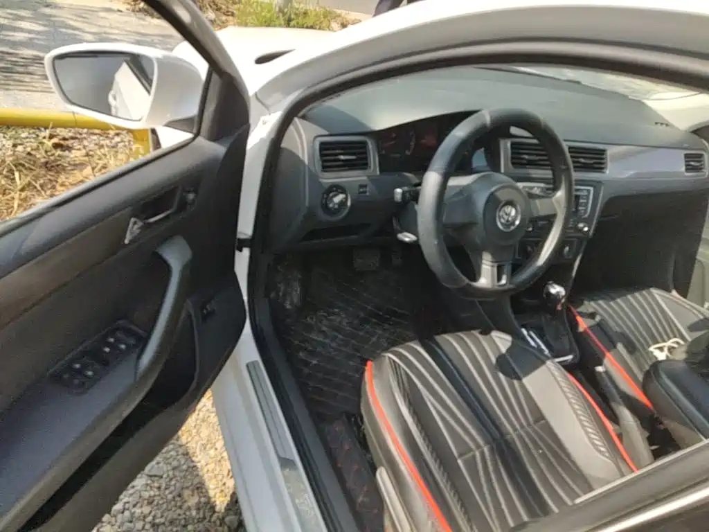Volkswagen Santana — миниатюра 16
