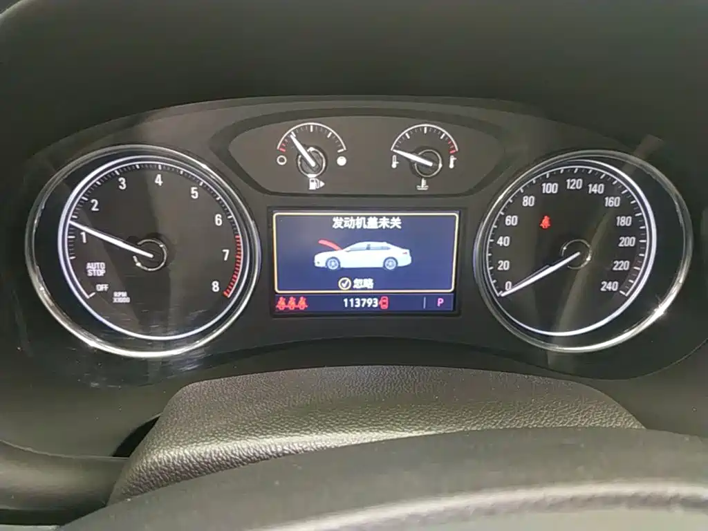 Buick LaCrosse — миниатюра 12