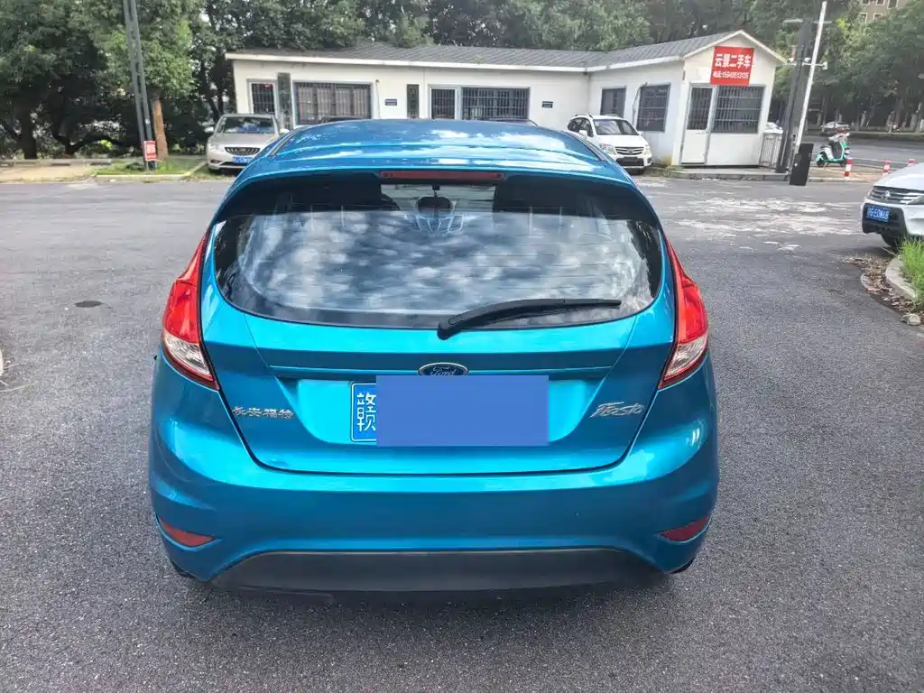 Ford Fiesta — миниатюра 5