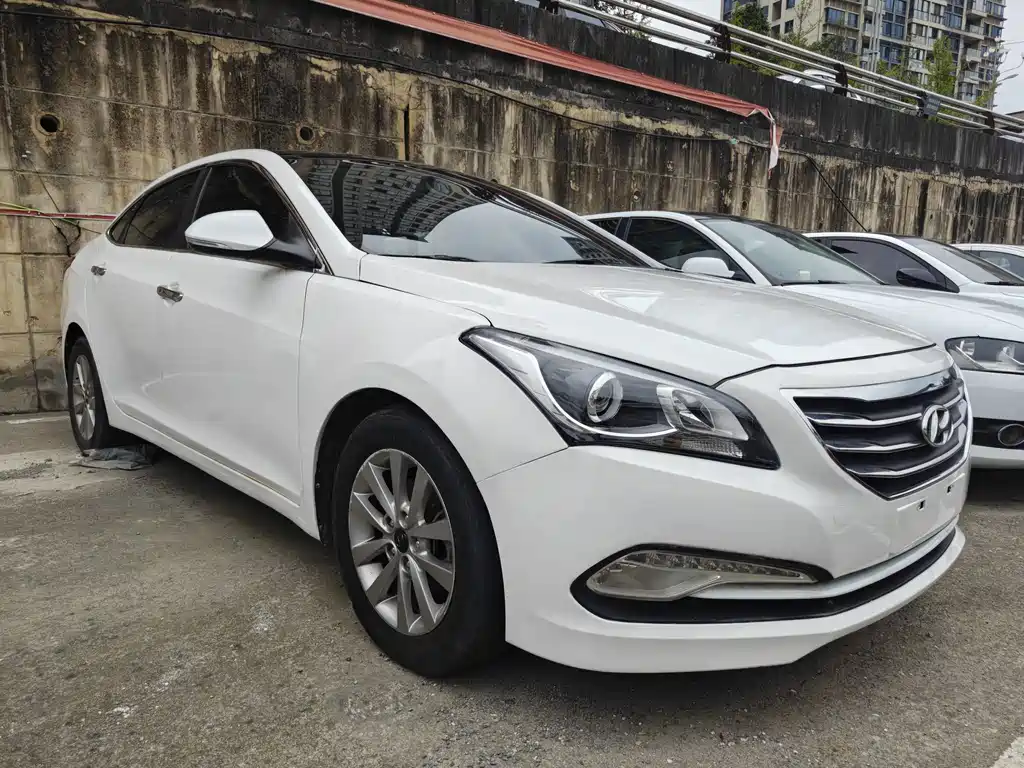 Hyundai Mistra — миниатюра 3