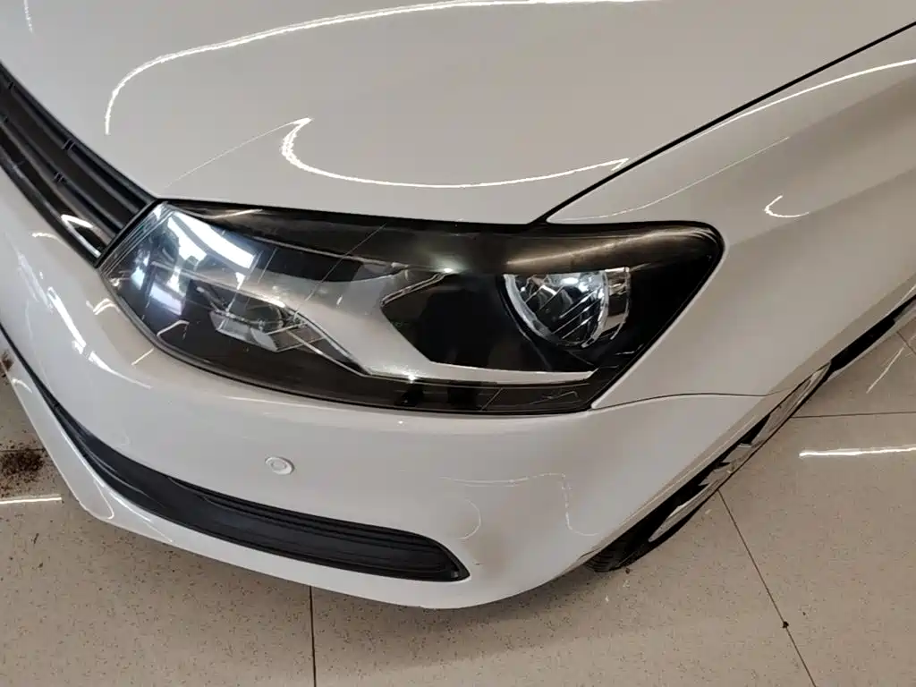 Volkswagen Polo — миниатюра 24
