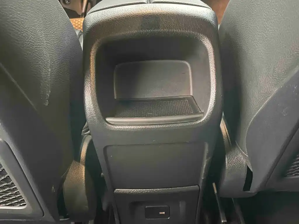 MERCEDES-BENZ B CLASS