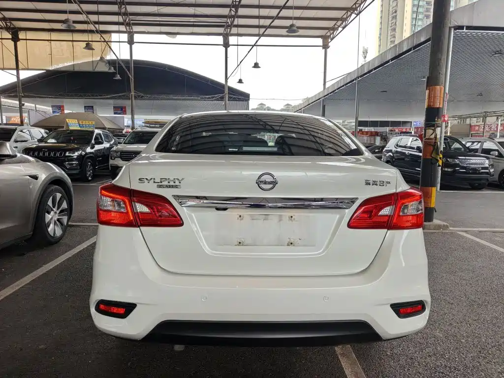 Nissan Sylphy — миниатюра 6