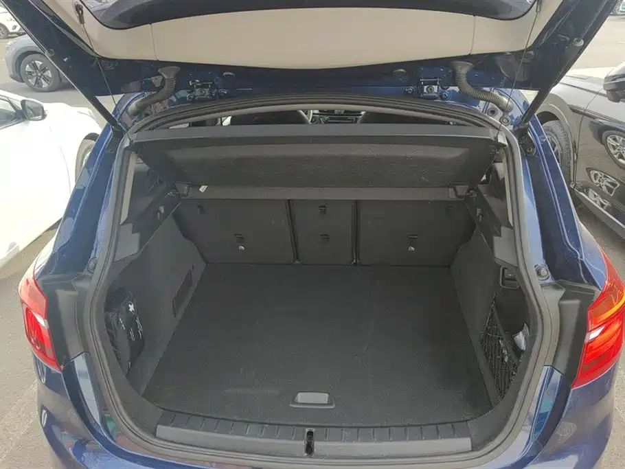 BMW 2 SERIES STATION WAGON