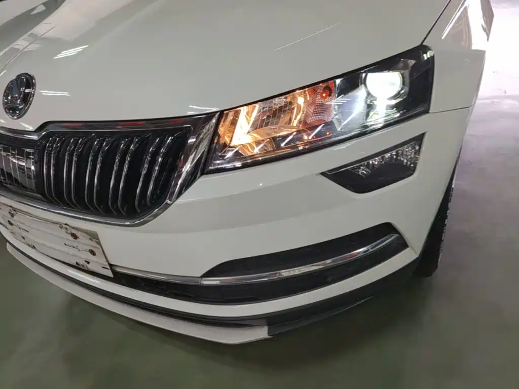 Skoda Karoq — миниатюра 24