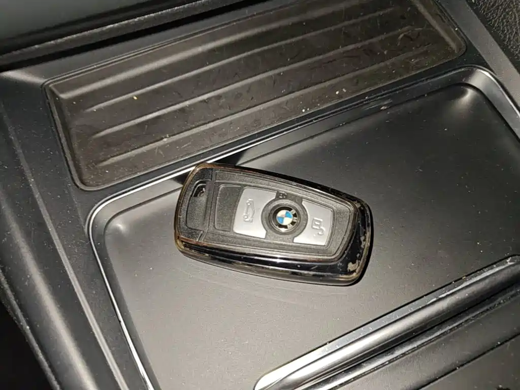 BMW 3 Series — миниатюра 9