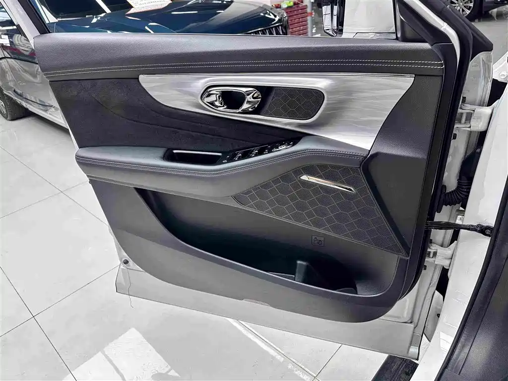 GAC Motor Trumpchi GS8 — миниатюра 10