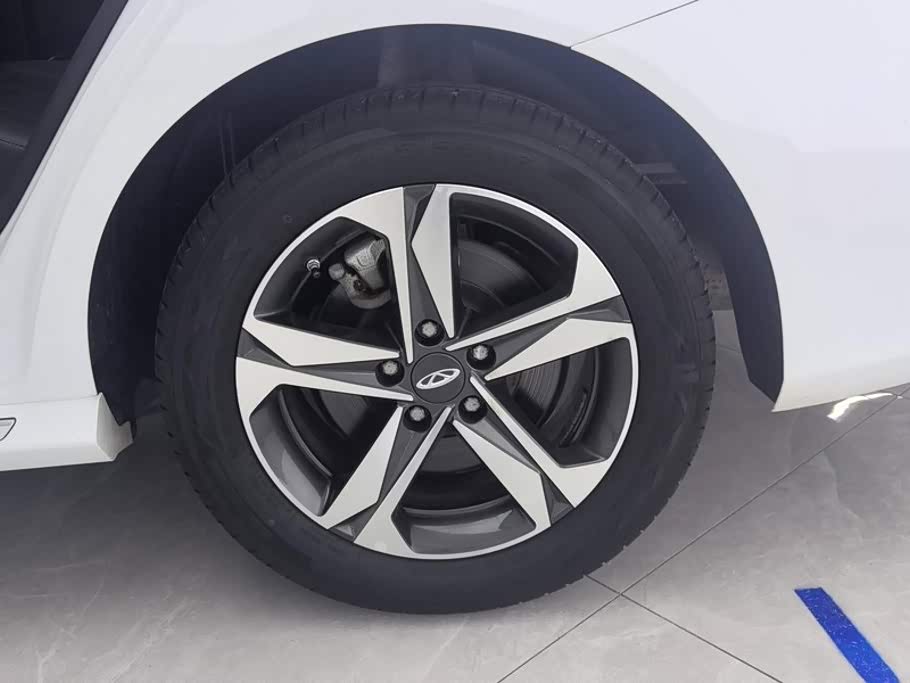CHERY Arrizo 5 PLUS 1.5 л 2021 г. Белый, пробег 29900 км