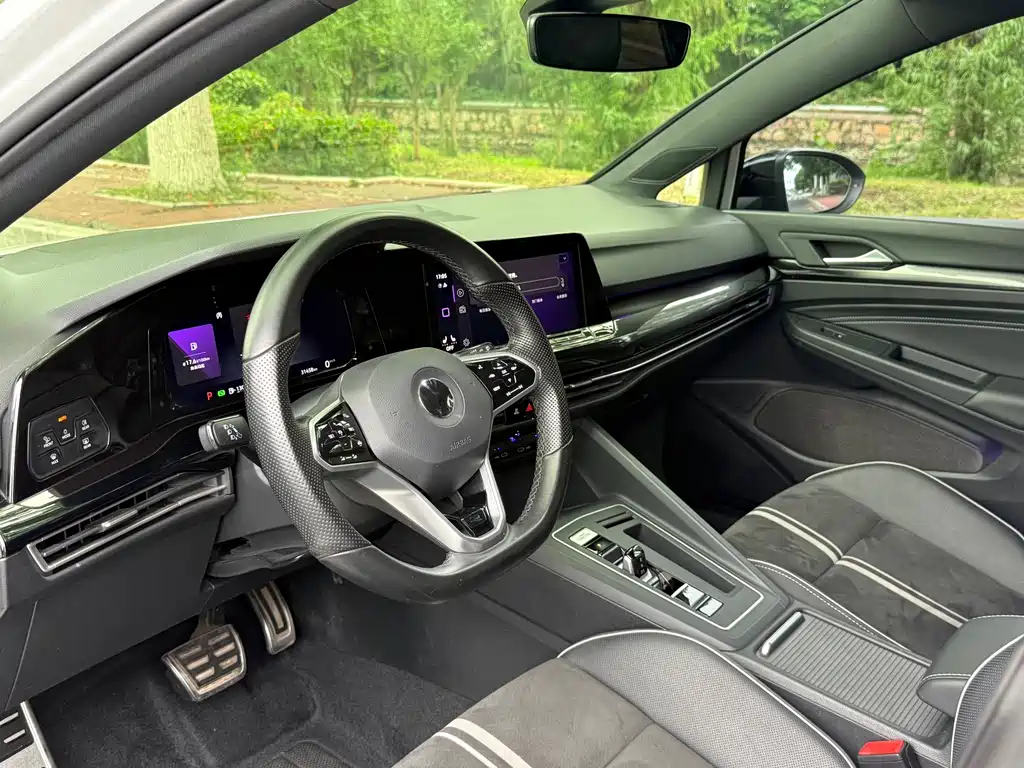 Volkswagen Golf 2021 280TSI DSG R-Line