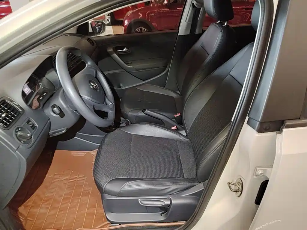 Volkswagen Polo — миниатюра 15