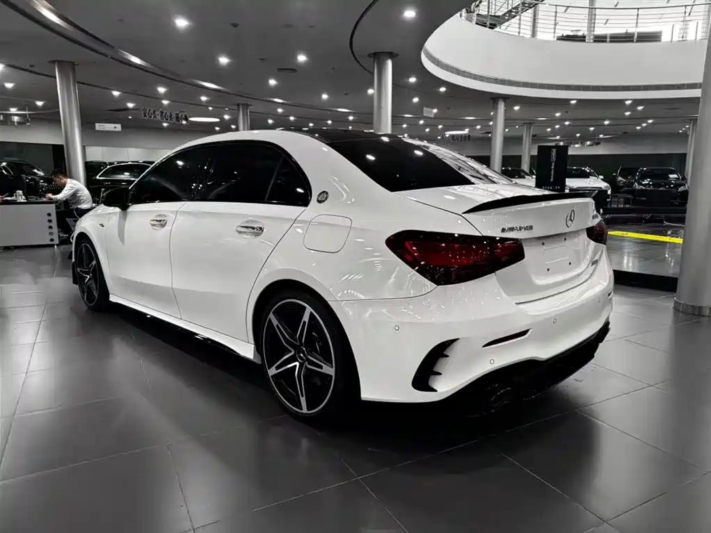 Mercedes-Benz A-Class AMG — миниатюра 3