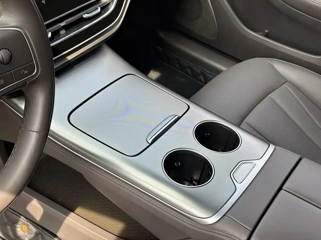 Roewe Feifan F7 — миниатюра 19