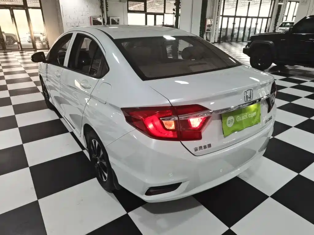 Honda Greiz — миниатюра 5