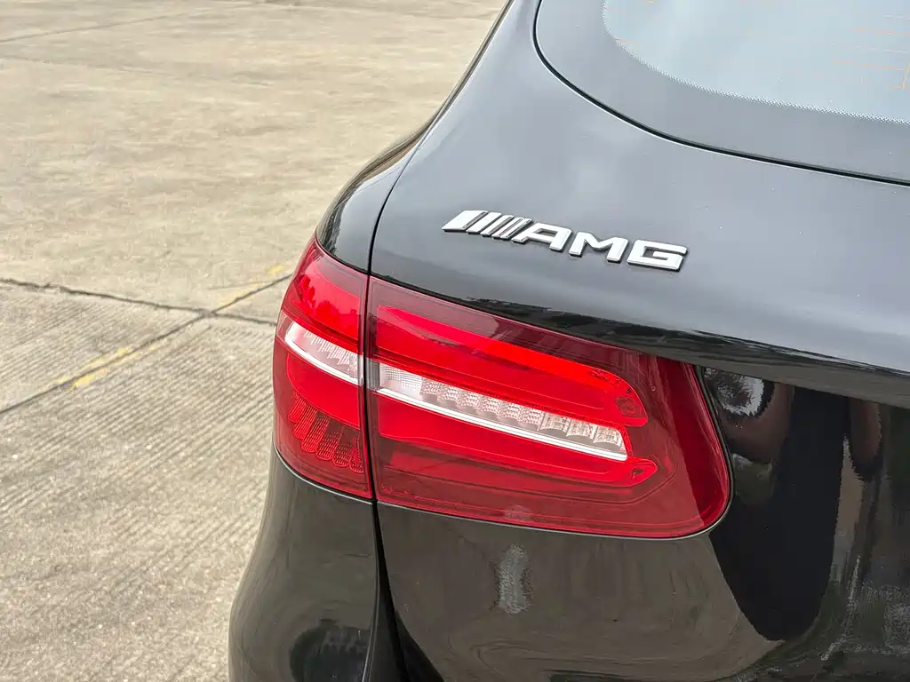 Mercedes-Benz GLC AMG — миниатюра 16