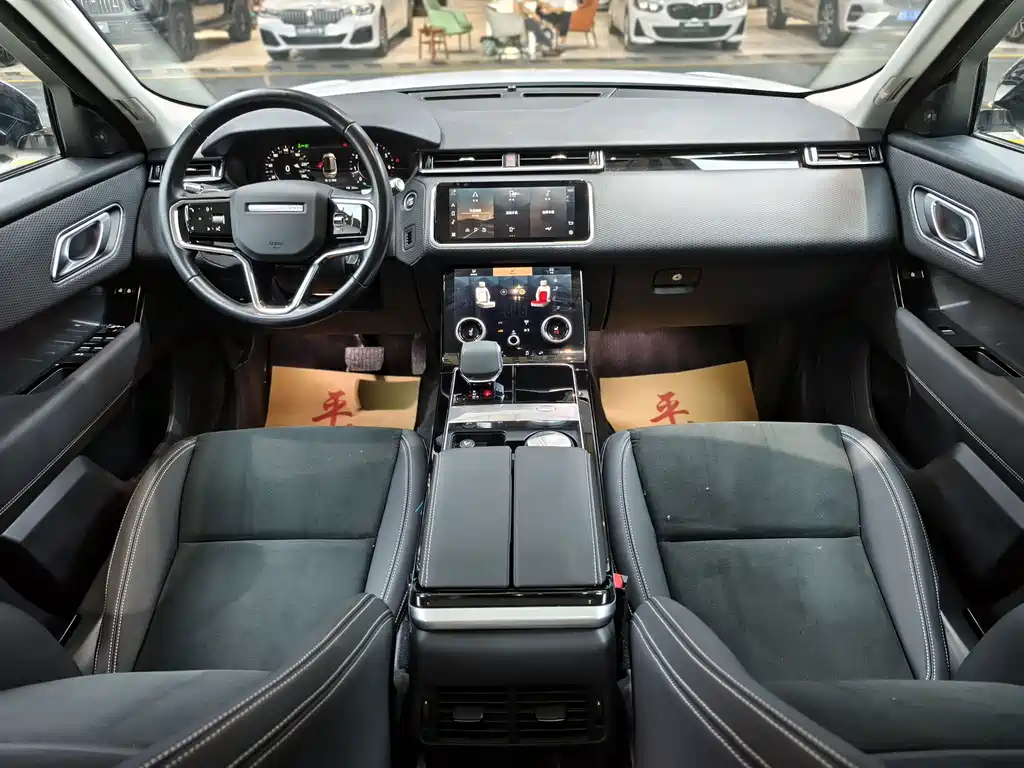 Land Rover Velar — миниатюра 8