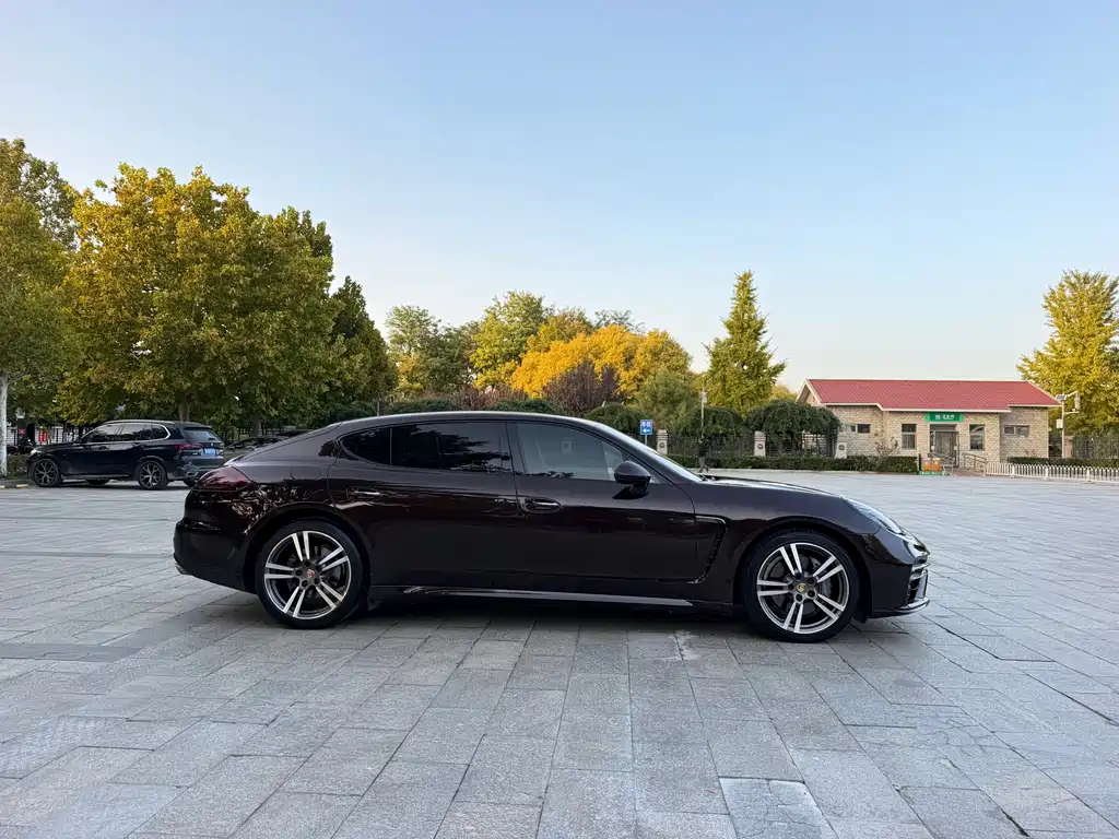 Porsche Panamera — миниатюра 8