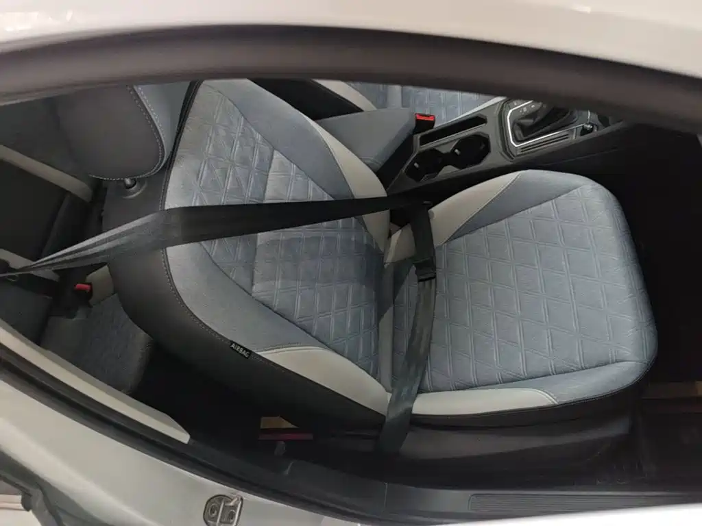 Volkswagen Lavida — миниатюра 25