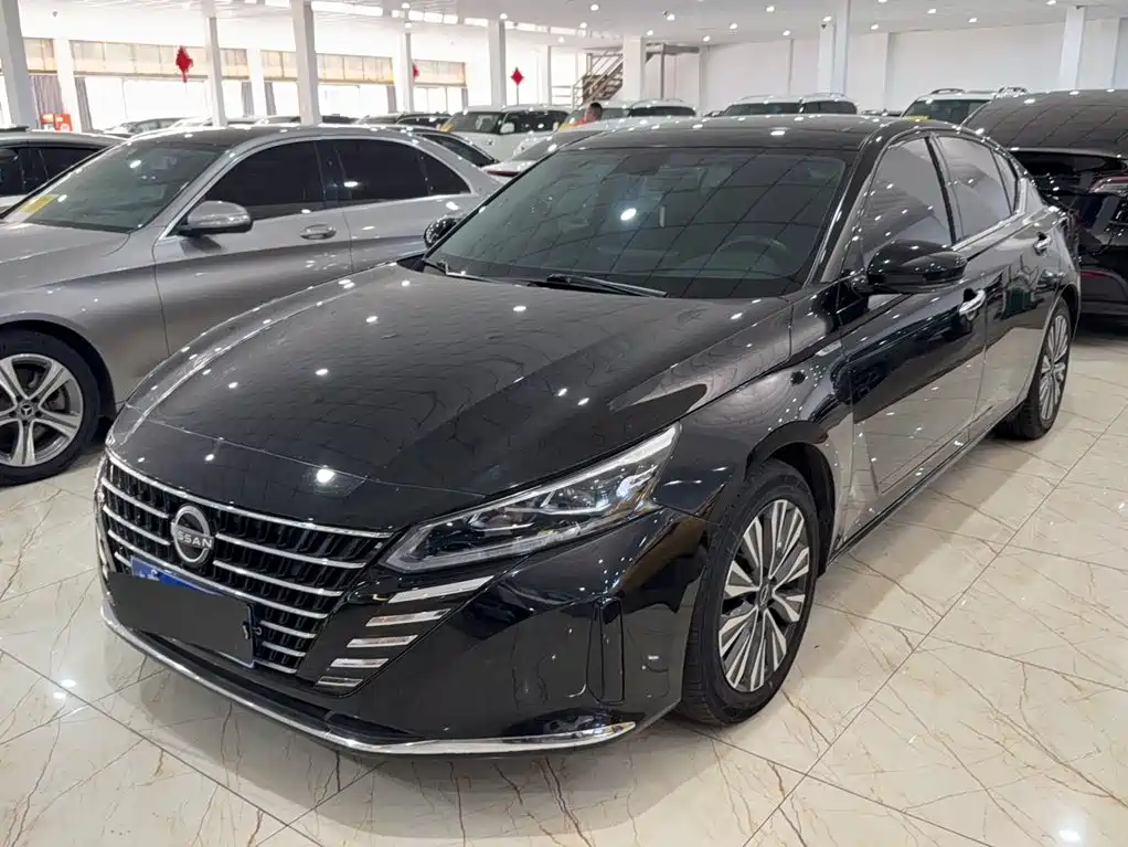 Nissan Teana — миниатюра 8