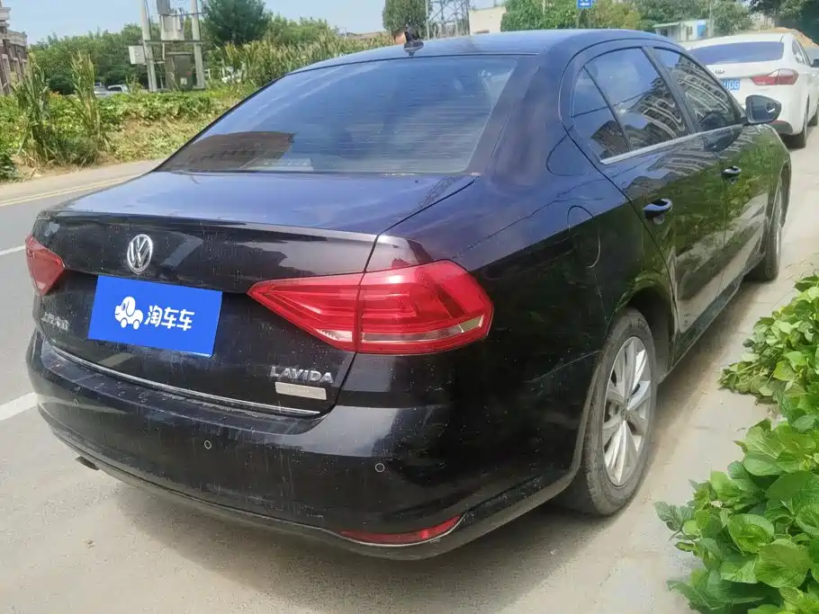 Volkswagen Lavida — миниатюра 3