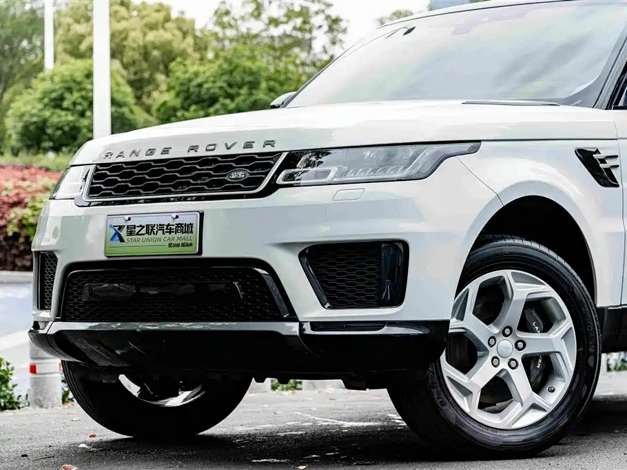 Land Rover Range Rover Sport PHEV P400e, фото 2