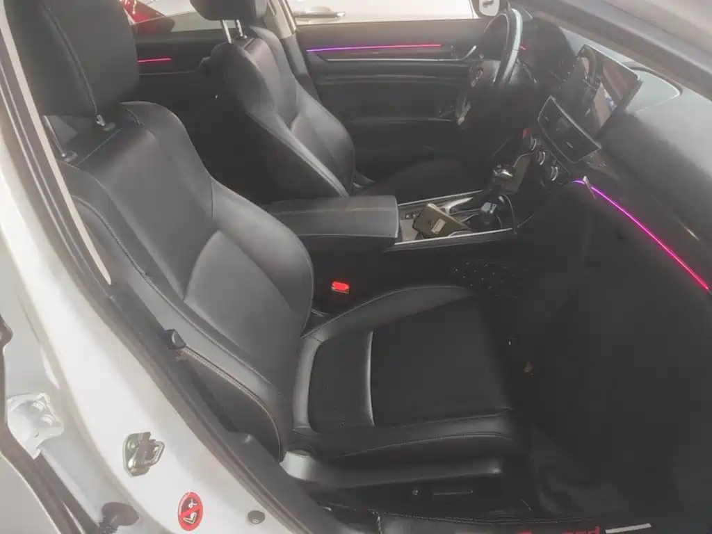 Honda Accord — миниатюра 25