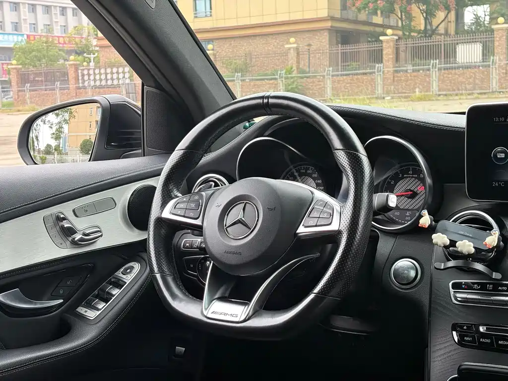 Mercedes-Benz GLC AMG — миниатюра 14